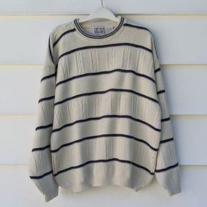Like new stripe knit crewneck sweater